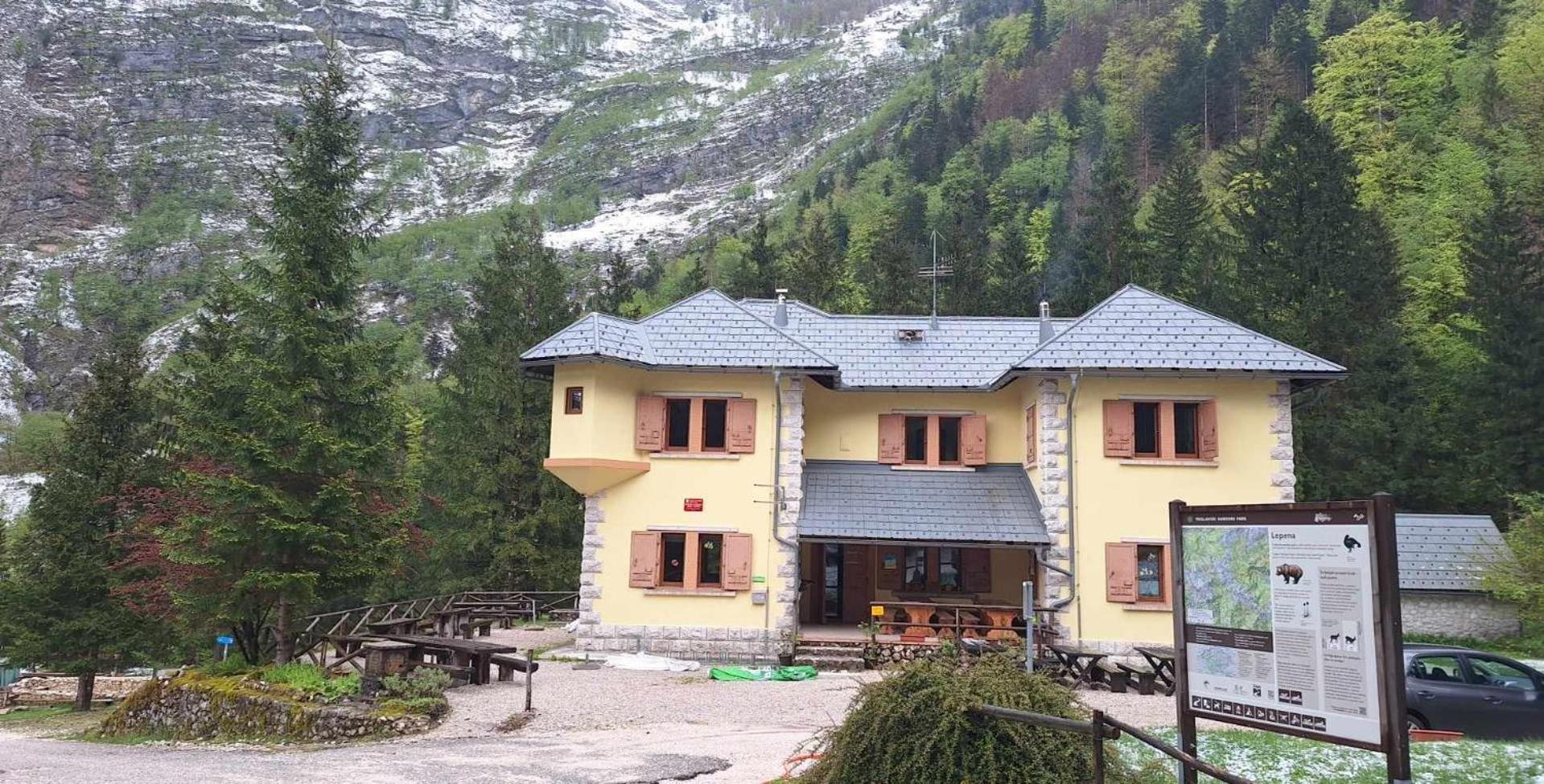 Dom Klementa Juga Otel Lepena Dış mekan fotoğraf
